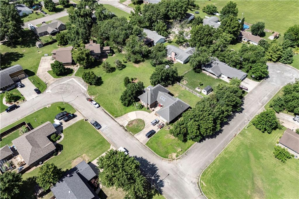 20 Century Parkway Property Photo 54