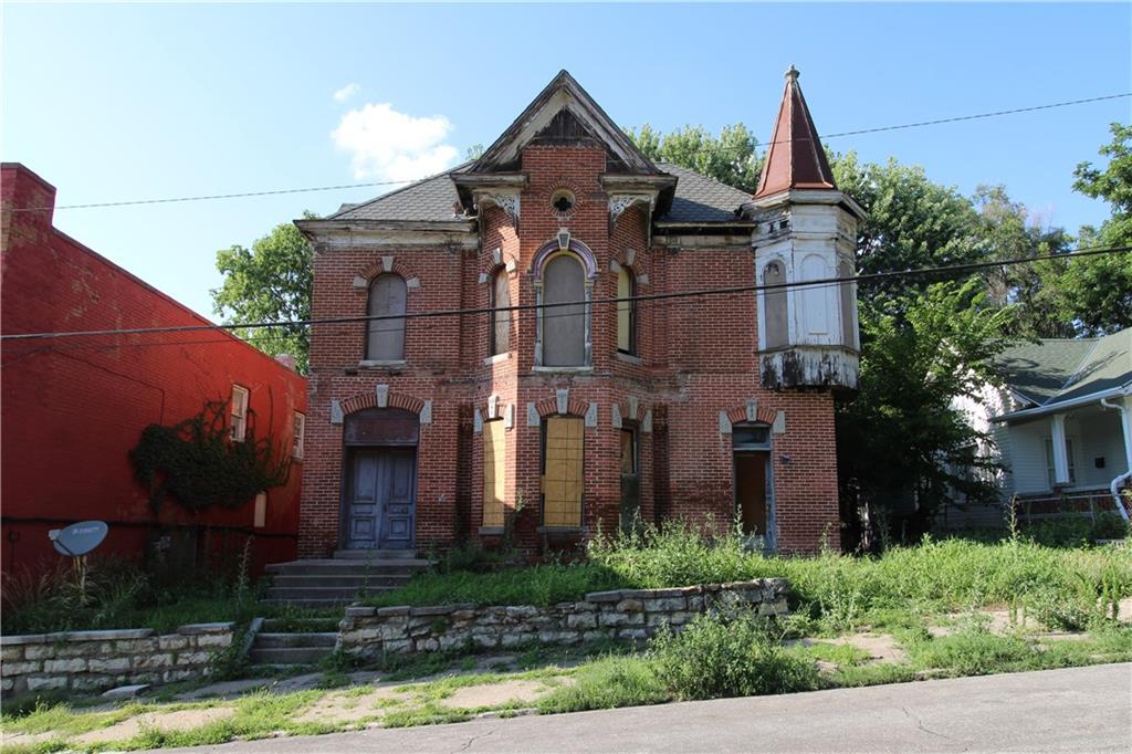 1705 Francis Street Property Photo 1