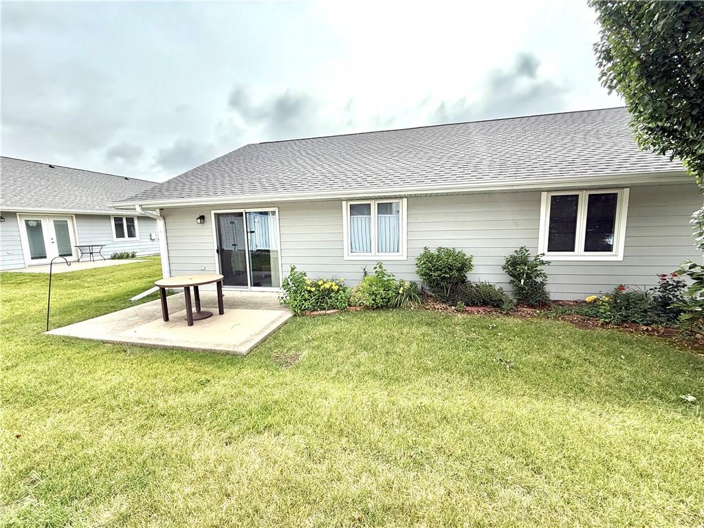 1515 E 18th Street Property Photo 4