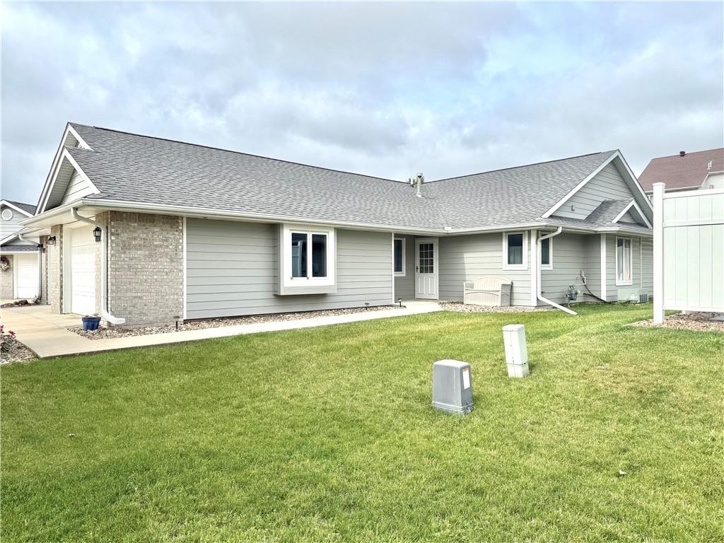 1515 E 18th Street Property Photo 5