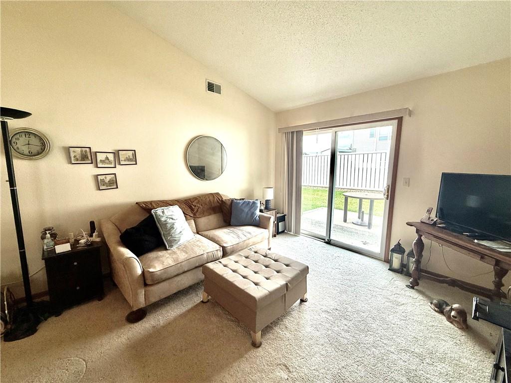 1515 E 18th Street Property Photo 8