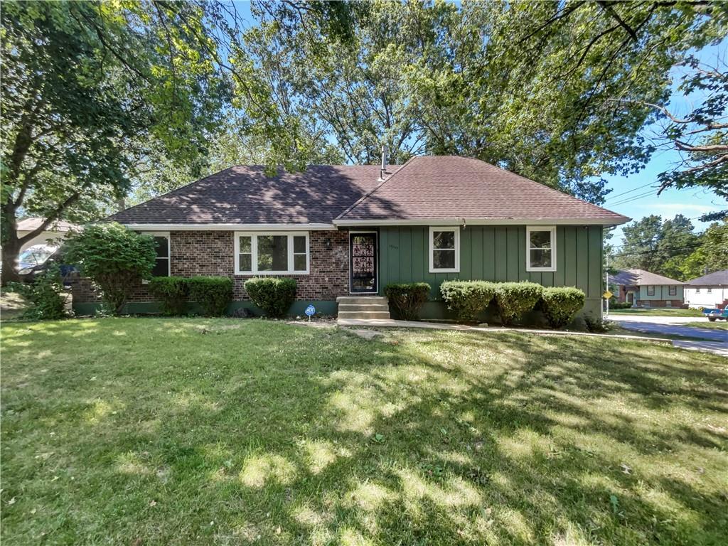 13201 E 53rd Street Property Photo 1