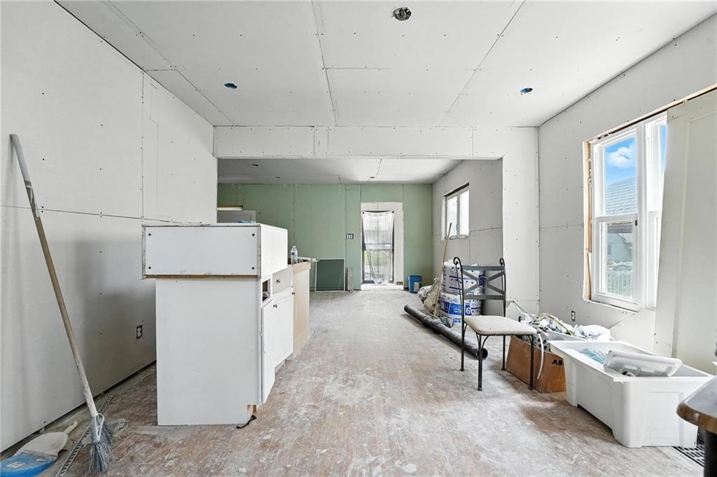 2604 Drury Avenue Property Photo 6