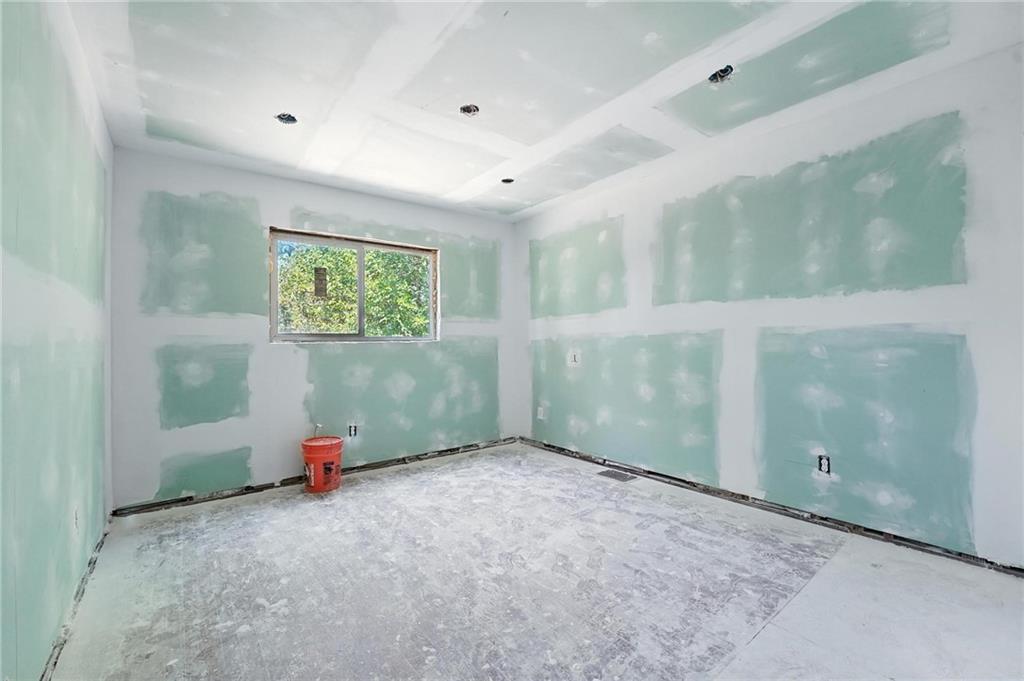 2604 Drury Avenue Property Photo 13