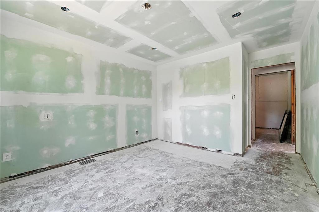 2604 Drury Avenue Property Photo 14