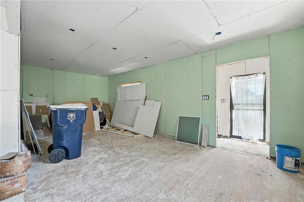 2604 Drury Avenue Property Photo 16