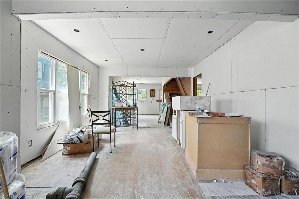 2604 Drury Avenue Property Photo 18