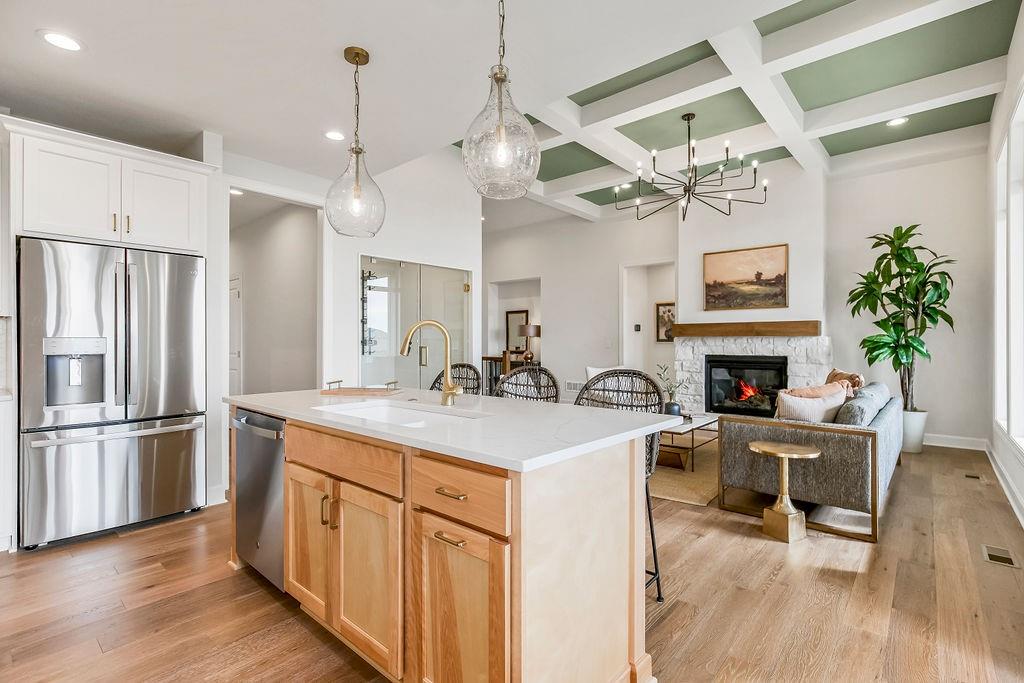 15825 Alhambra Street Property Photo 14