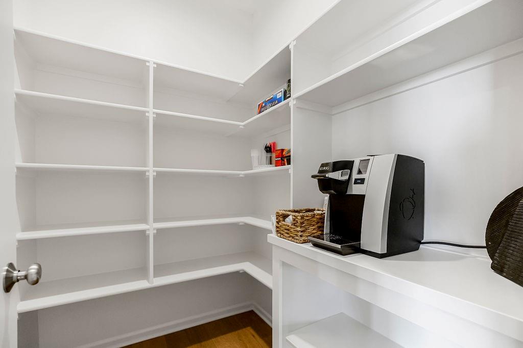 15825 Alhambra Street Property Photo 16