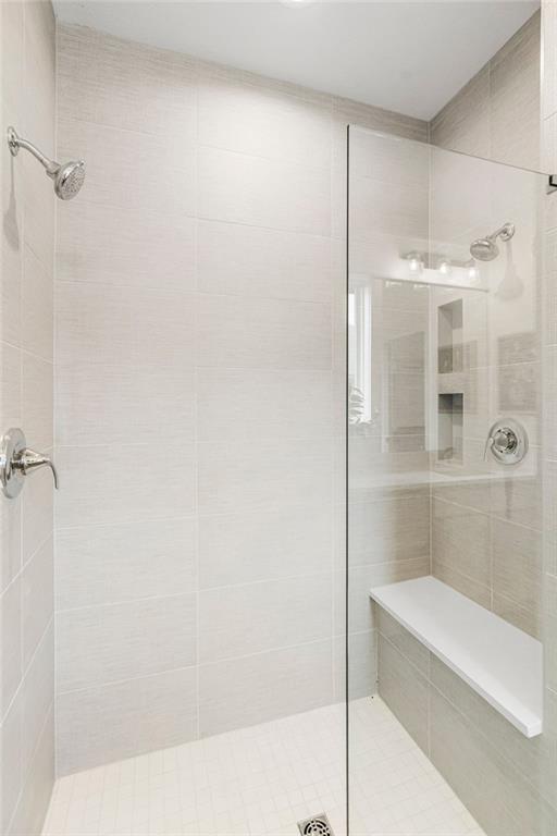 15825 Alhambra Street Property Photo 20