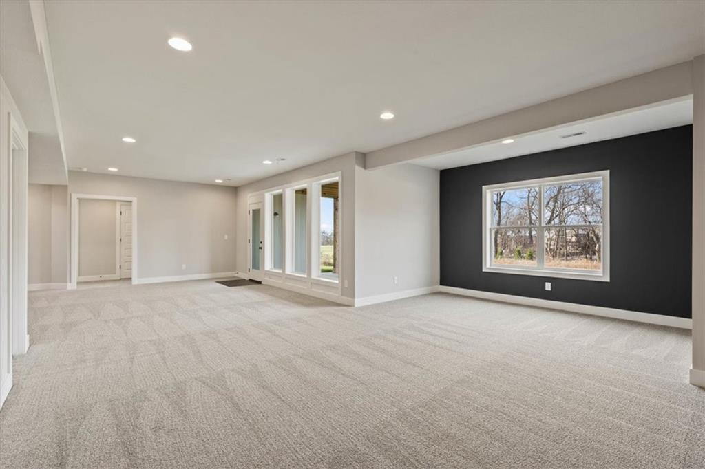 4722 Clubhouse Drive Property Photo 33