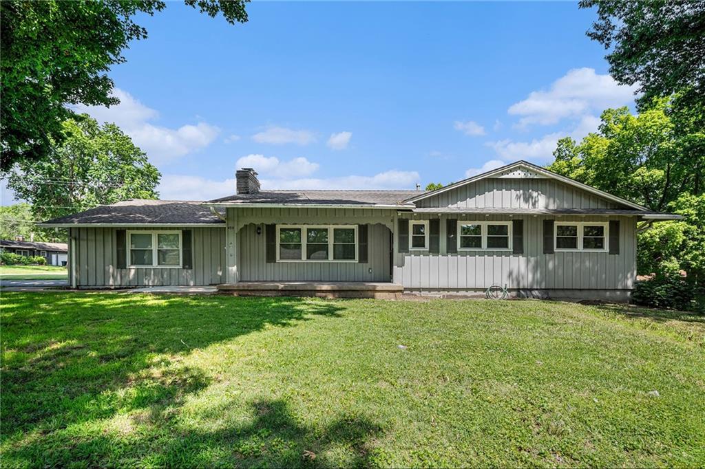 4511 Claremont Avenue Property Photo 1