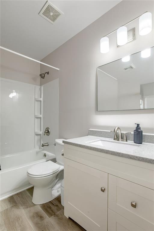 904 N Parkway Drive Property Photo 16