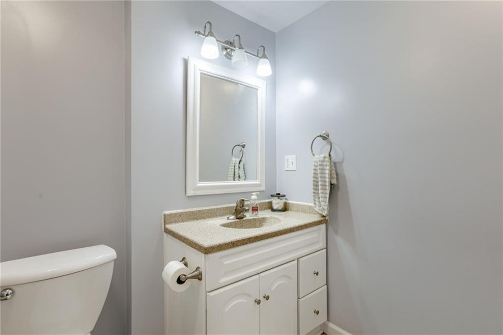 904 N Parkway Drive Property Photo 19