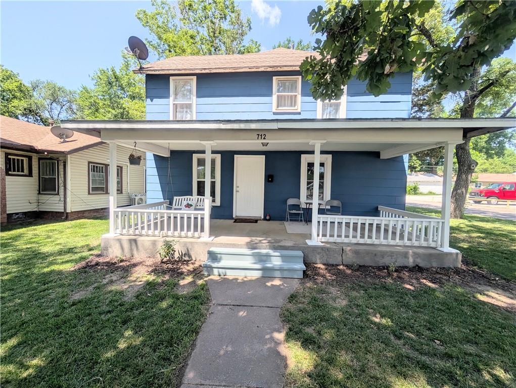 712 N Jefferson Avenue Property Photo 1