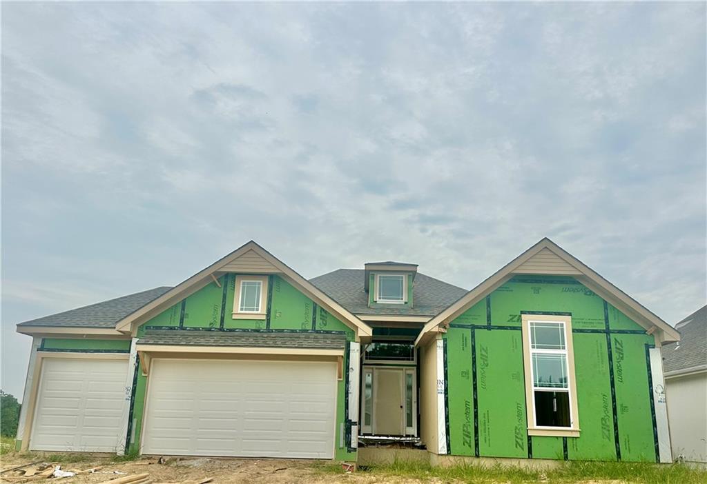7040 NW Forest Lakes Drive Property Photo 1
