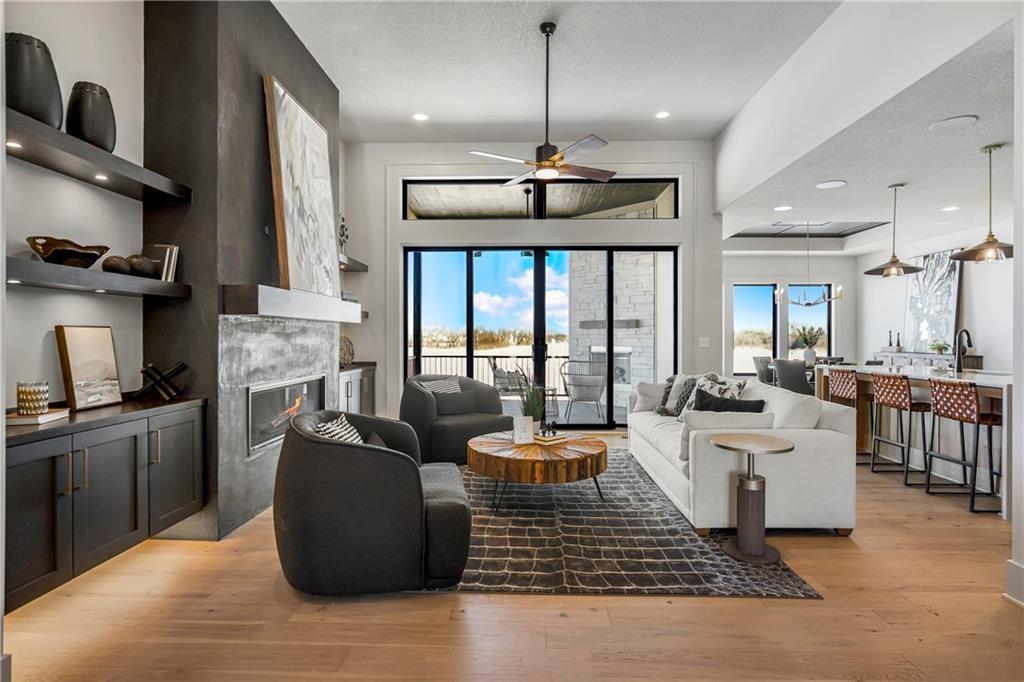 8020 Round Prairie Street Property Photo 7