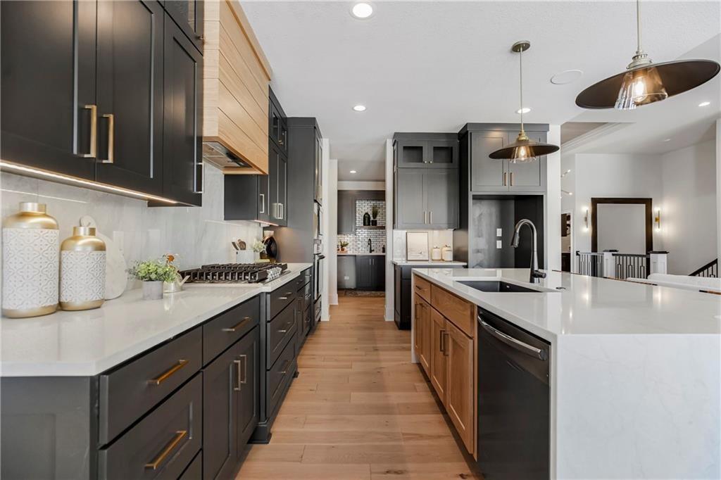 8020 Round Prairie Street Property Photo 10