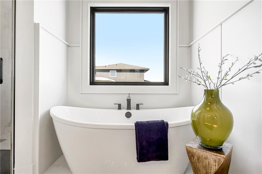 8020 Round Prairie Street Property Photo 20