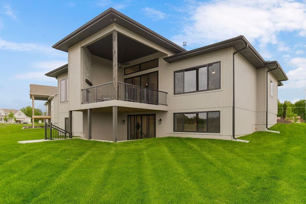 8020 Round Prairie Street Property Photo 30