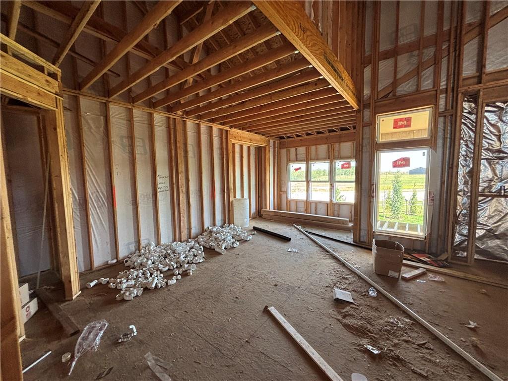 17521 Carter Street Property Photo 5