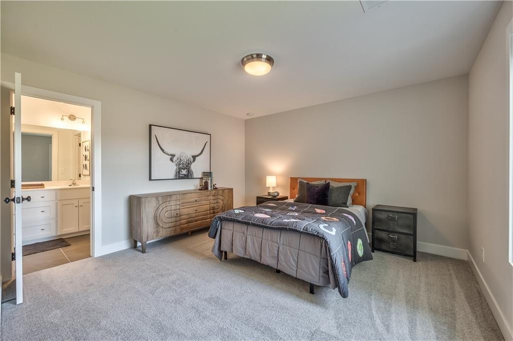 17521 Carter Street Property Photo 21