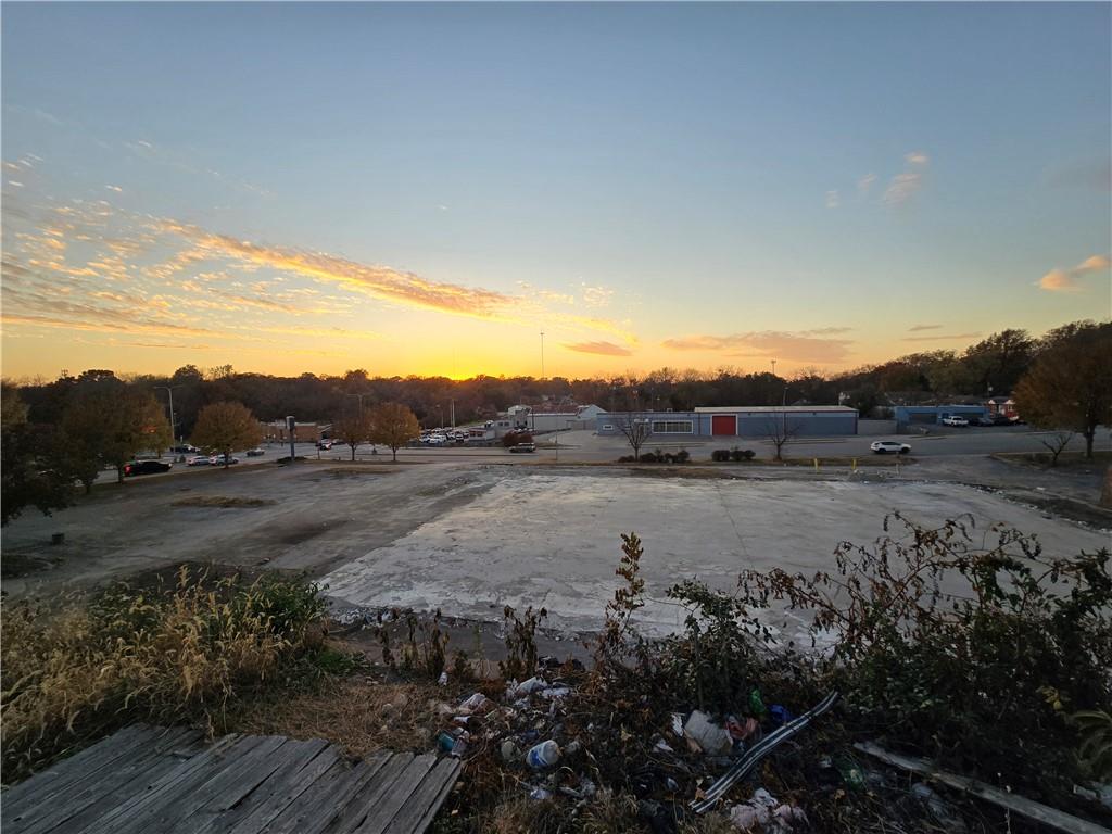 11200 E Truman Road Property Photo 6
