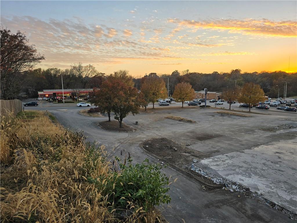 11200 E Truman Road Property Photo 12