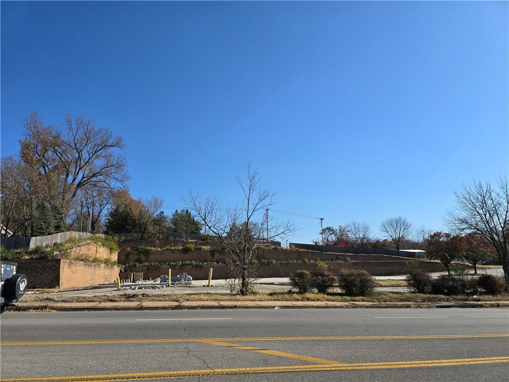 11200 E Truman Road Property Photo 15