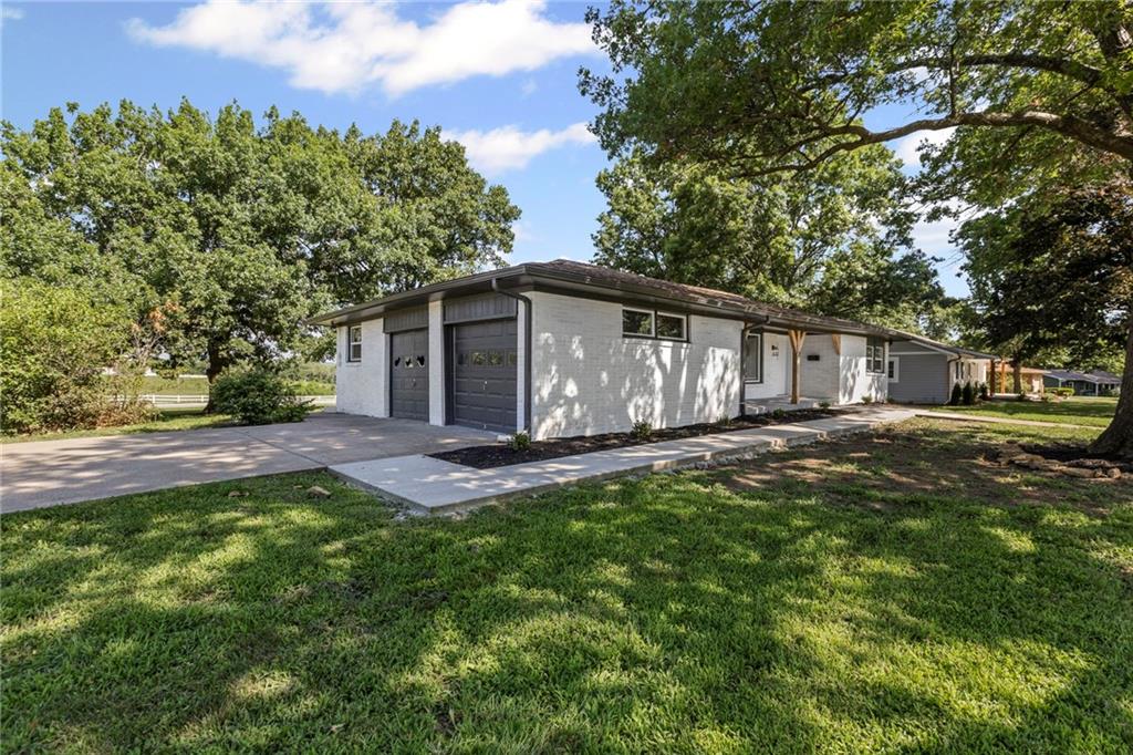 2 Overhill Drive Property Photo 5