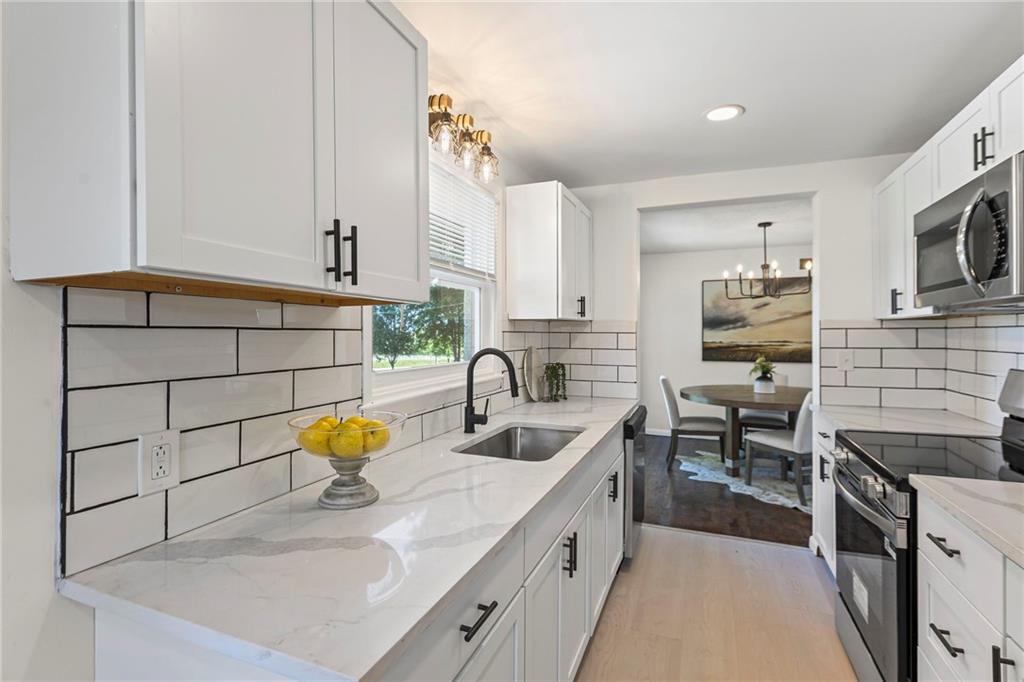 2 Overhill Drive Property Photo 12