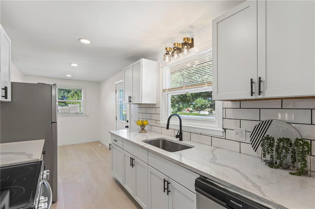 2 Overhill Drive Property Photo 14