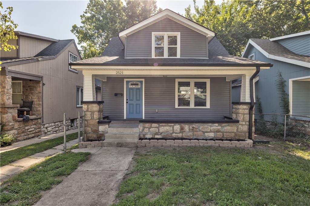 2521 Quincy Avenue Property Photo 1