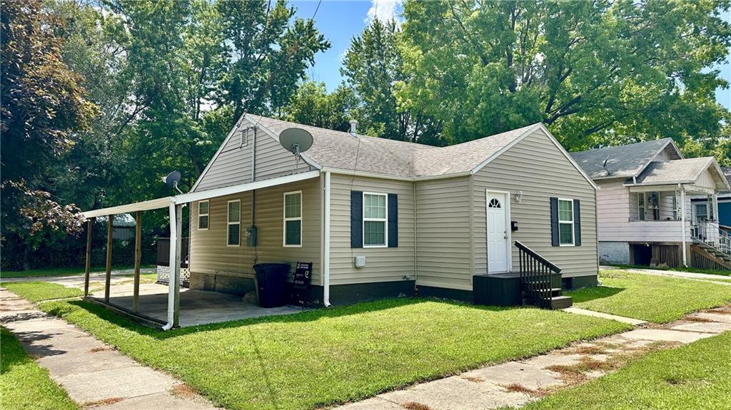 400 Webster Street Property Photo 1