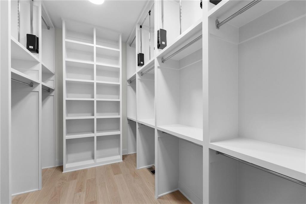 17705 Knox Street Property Photo 27