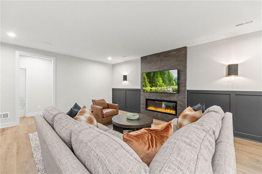 17705 Knox Street Property Photo 45