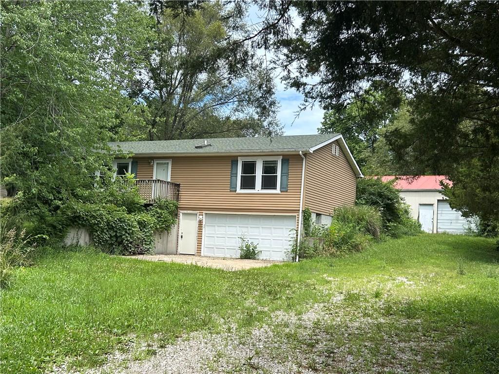 34908 E Shores Road Property Photo 2