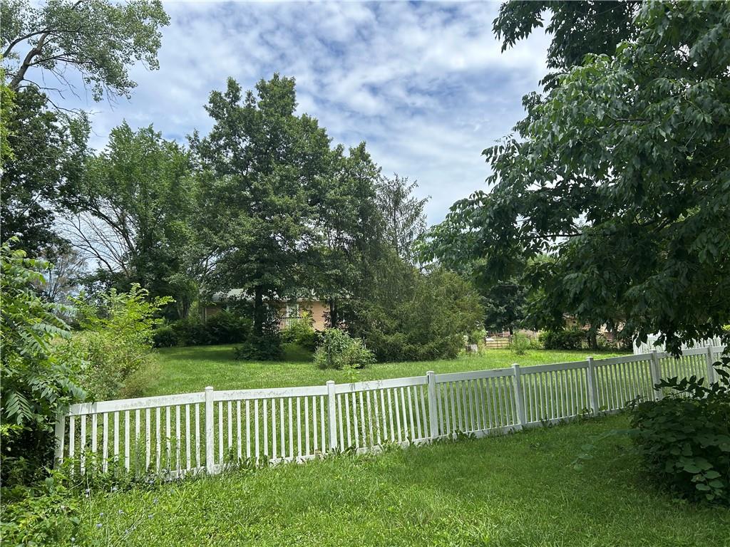 34908 E Shores Road Property Photo 3