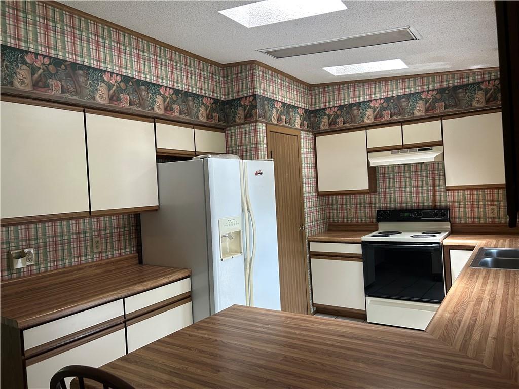 34908 E Shores Road Property Photo 9