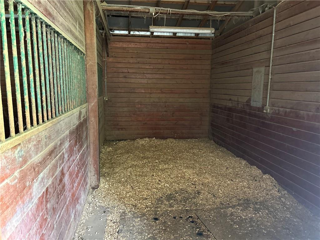 34908 E Shores Road Property Photo 24