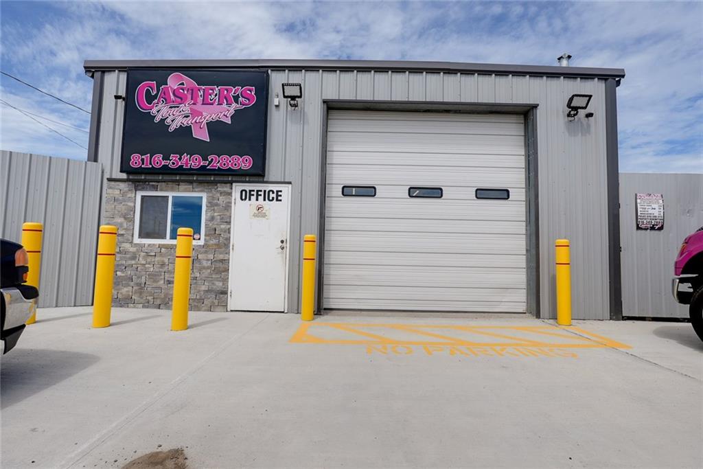 106 Nw Locust Street Property Photo