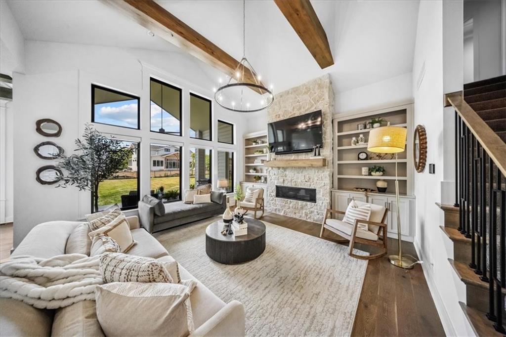 16804 Rosehill Street Property Photo 9