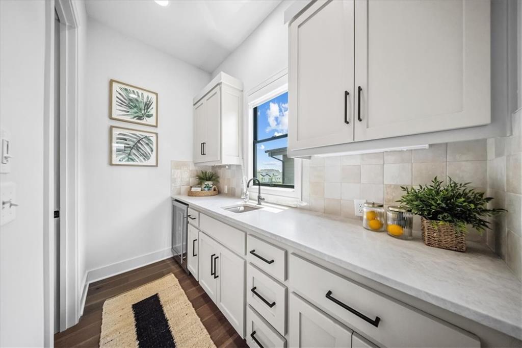 16804 Rosehill Street Property Photo 16