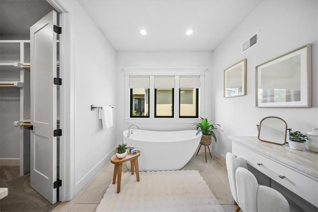 16804 Rosehill Street Property Photo 23