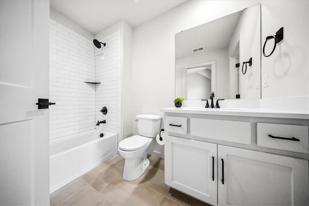 16804 Rosehill Street Property Photo 26