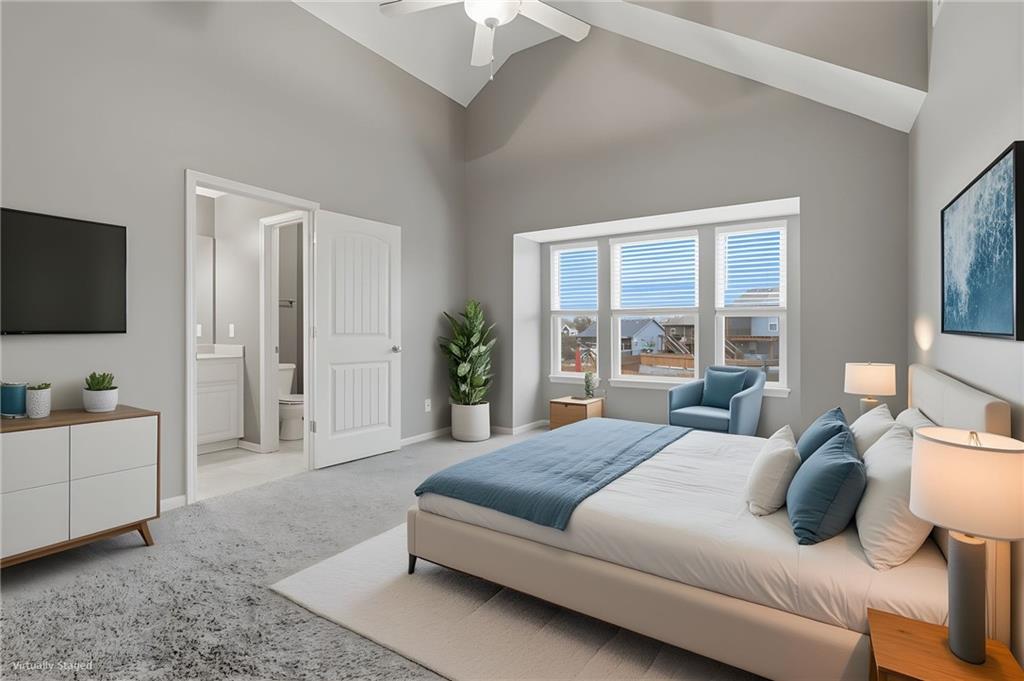 1043 E 14th Street Property Photo 15