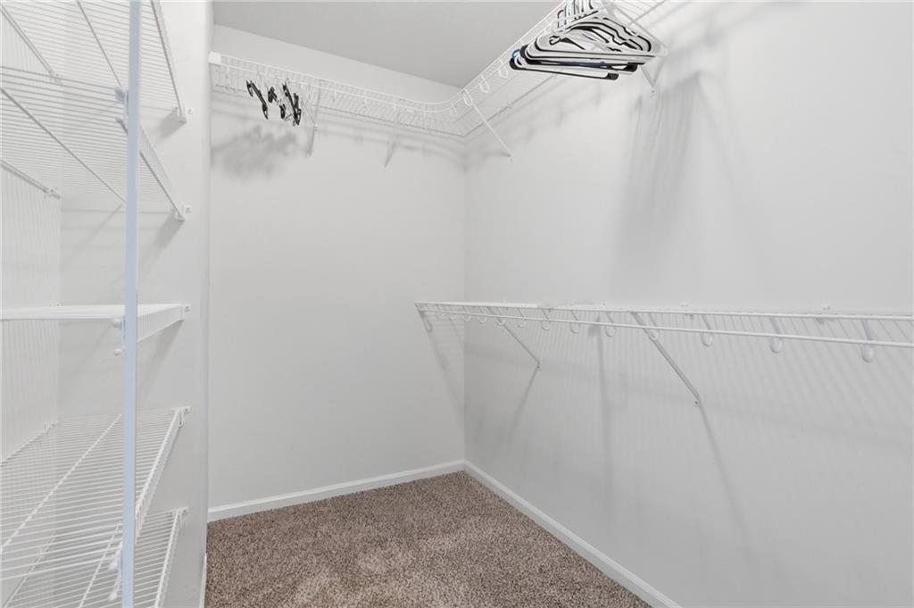 1043 E 14th Street Property Photo 20