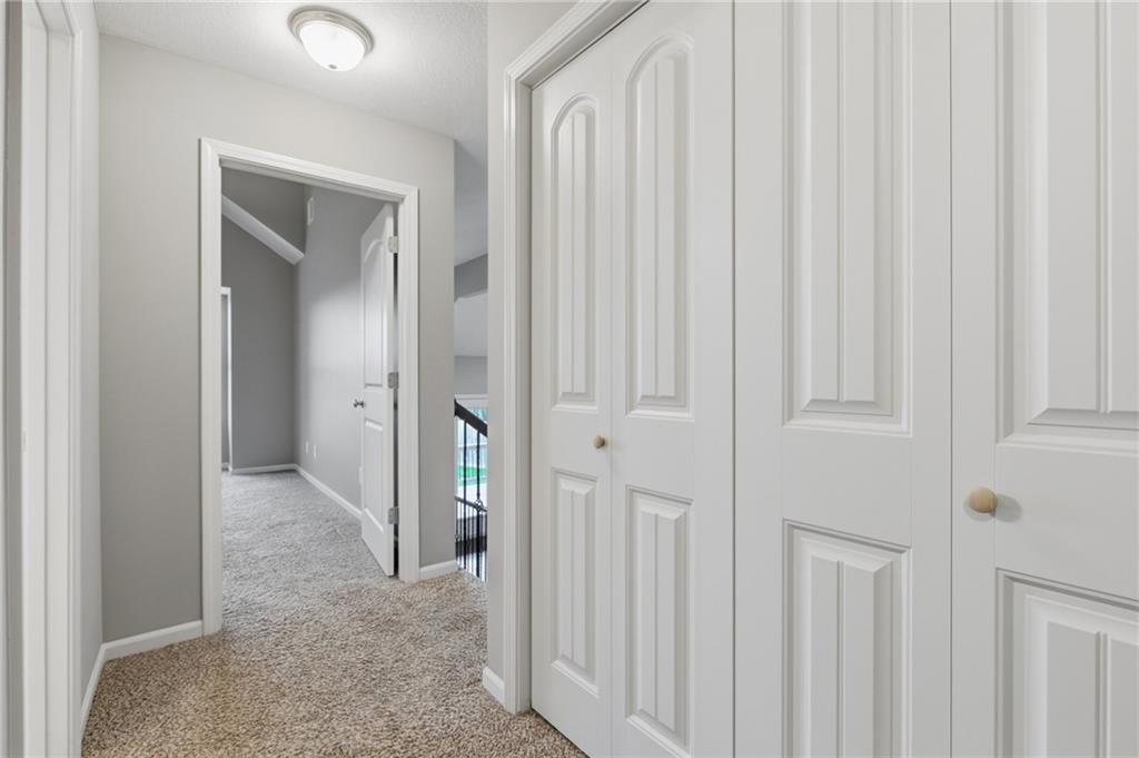 1043 E 14th Street Property Photo 22