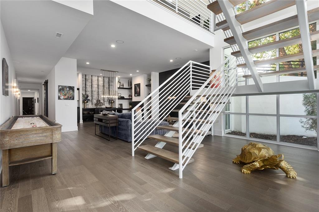 6949 Watson's Country Lane Property Photo 34