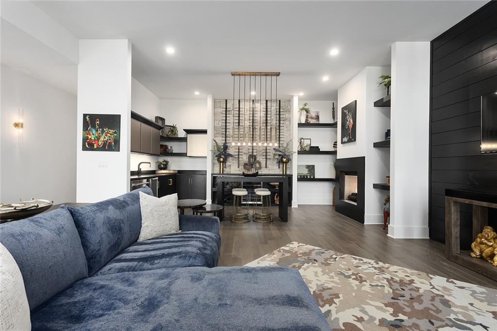 6949 Watson's Country Lane Property Photo 36